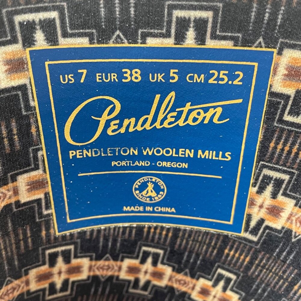 Pendleton Women’s Scarlet Plaid Pattern Heritage … - image 7